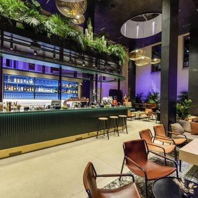 Gillet Bar & Bistro / Can Can