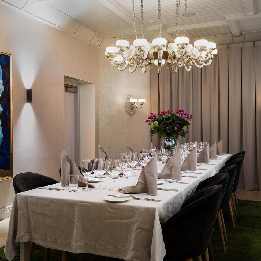 Hotel St. George | Salonki Elias