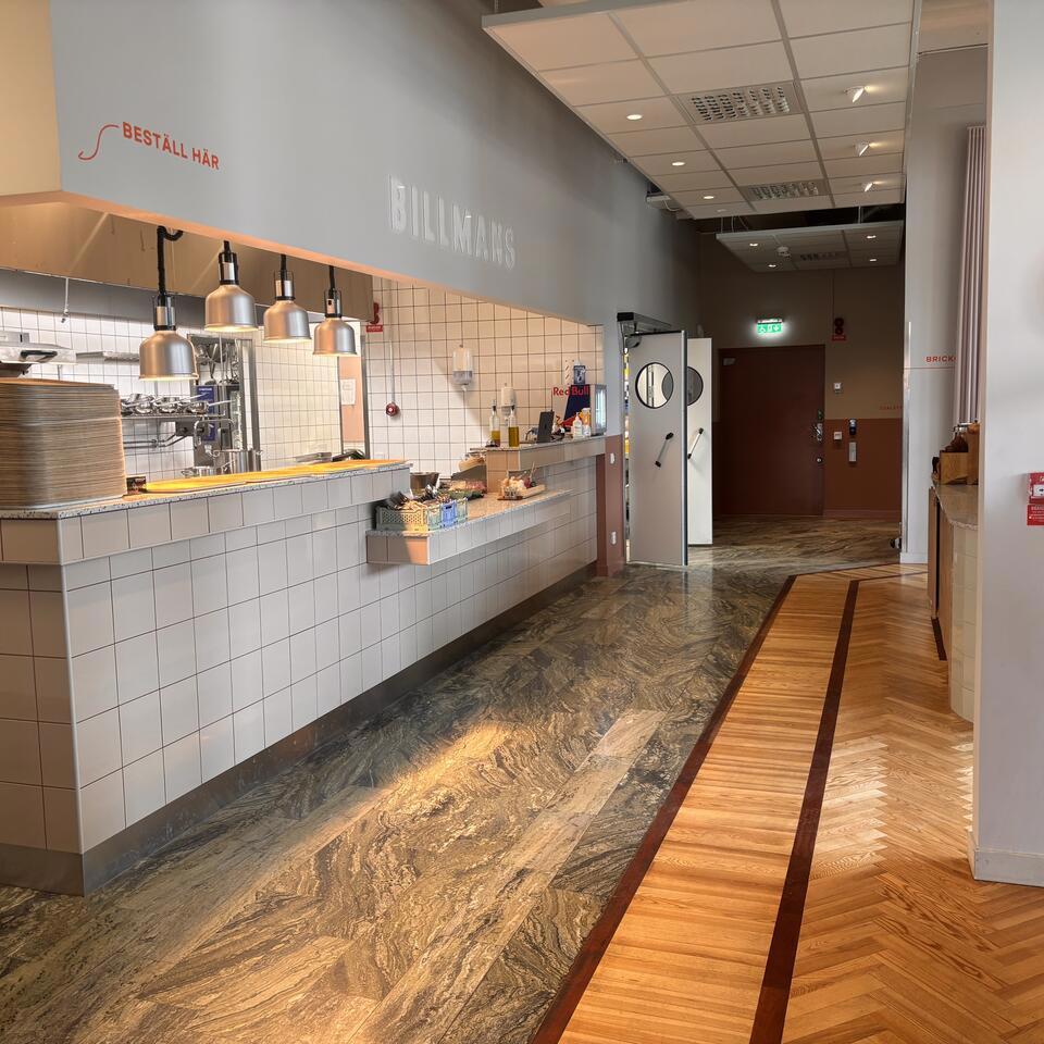 Lovö Bistro